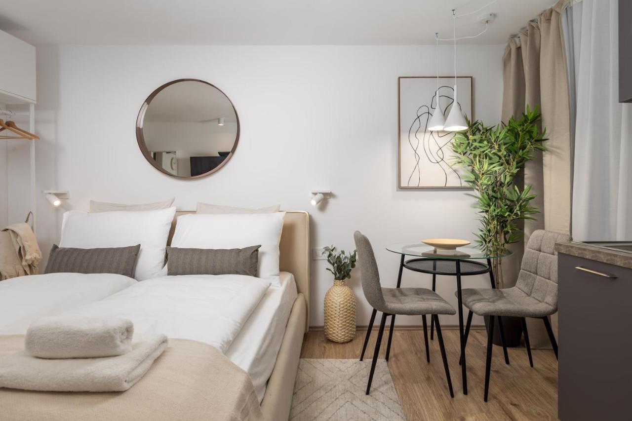 Main Street Apartment *